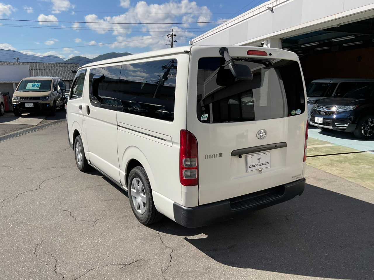トヨタ ハイエースバン