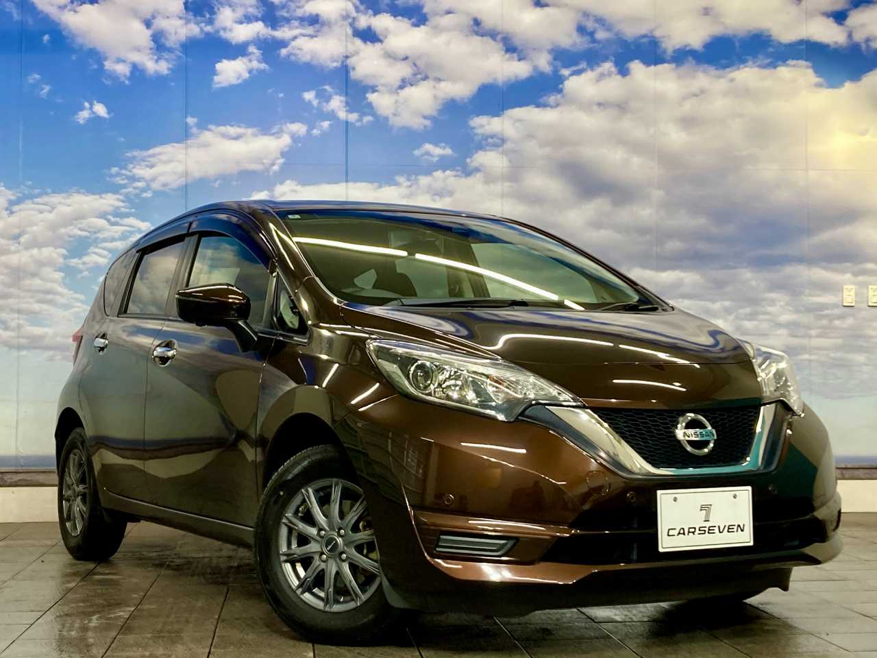 日産 ノート　ＨＢ