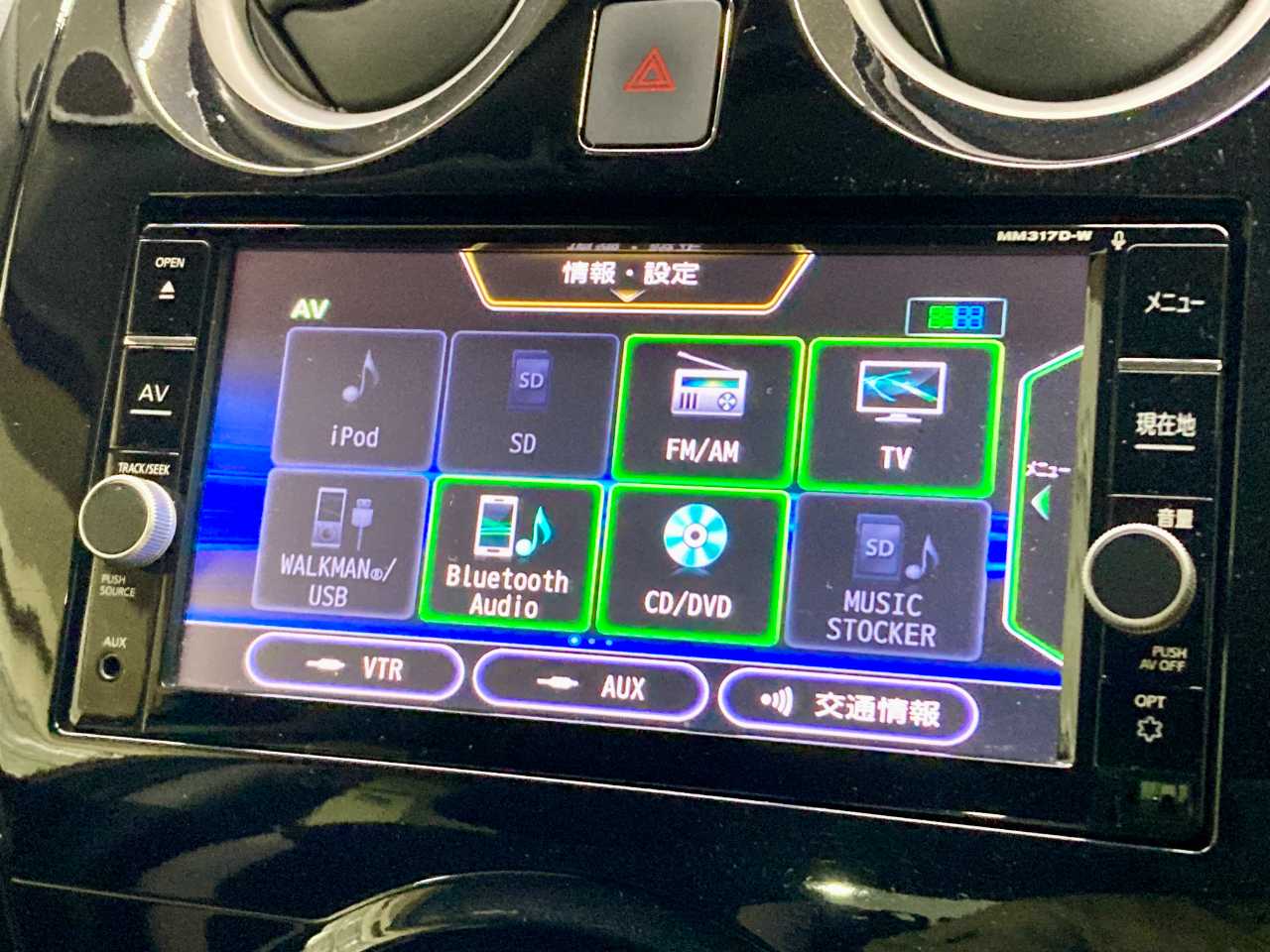 日産 ノート　ＨＢ