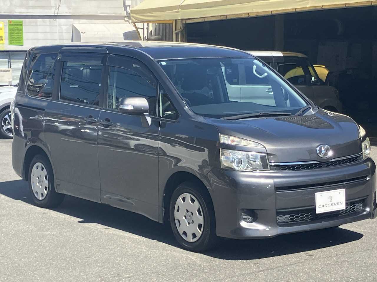 トヨタ ヴォクシー