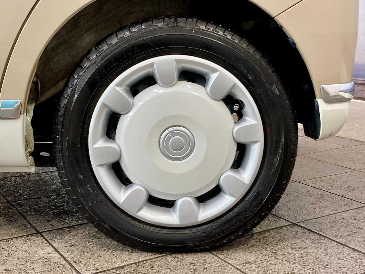 ダイハツ ムーヴ　キャンバス