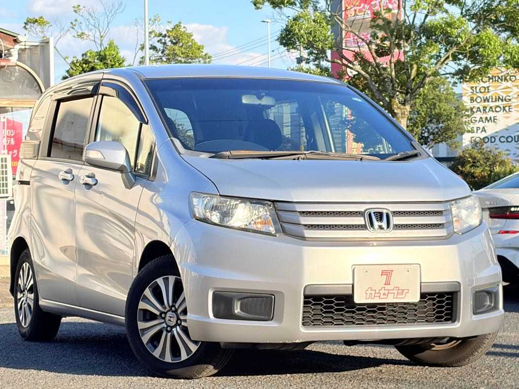 ホンダ フリードスパイク