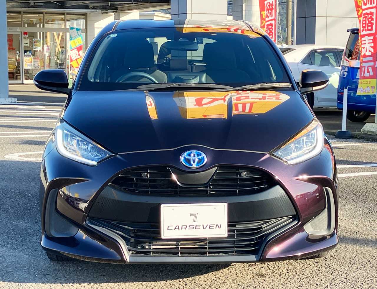 トヨタ ヤリス　ハイブリッド