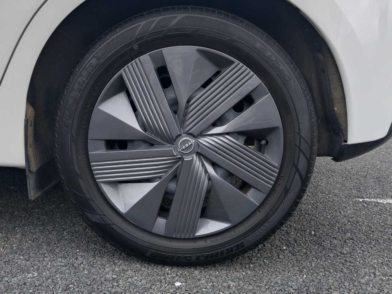 日産 ノート　ＨＢ