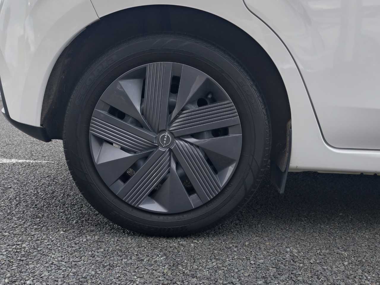 日産 ノート　ＨＢ