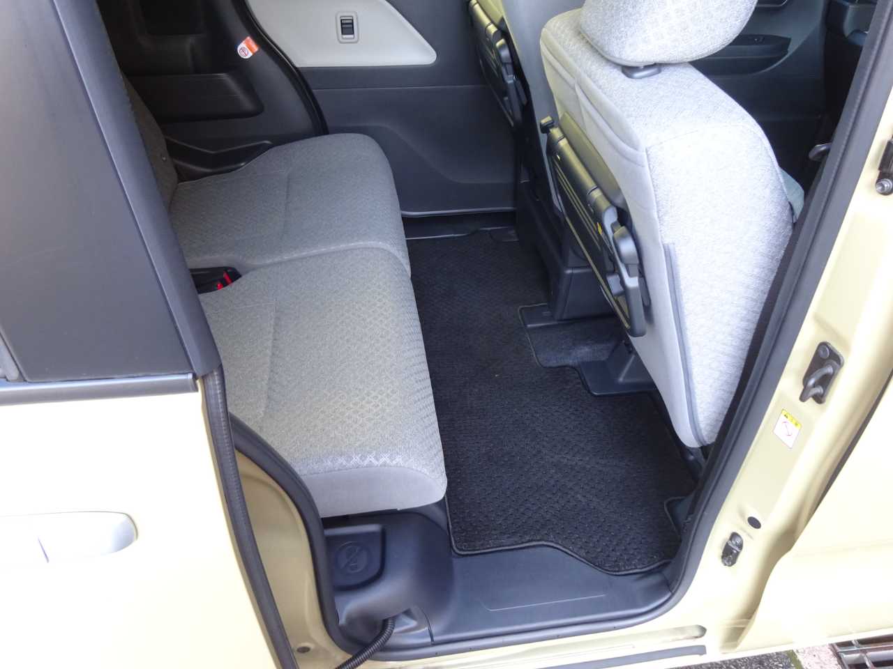 ダイハツ タント