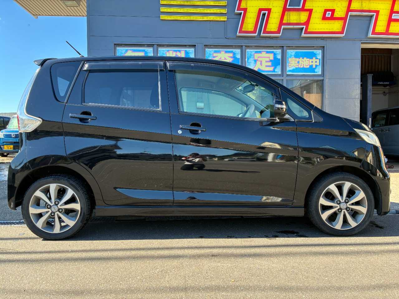 日産 デイズ
