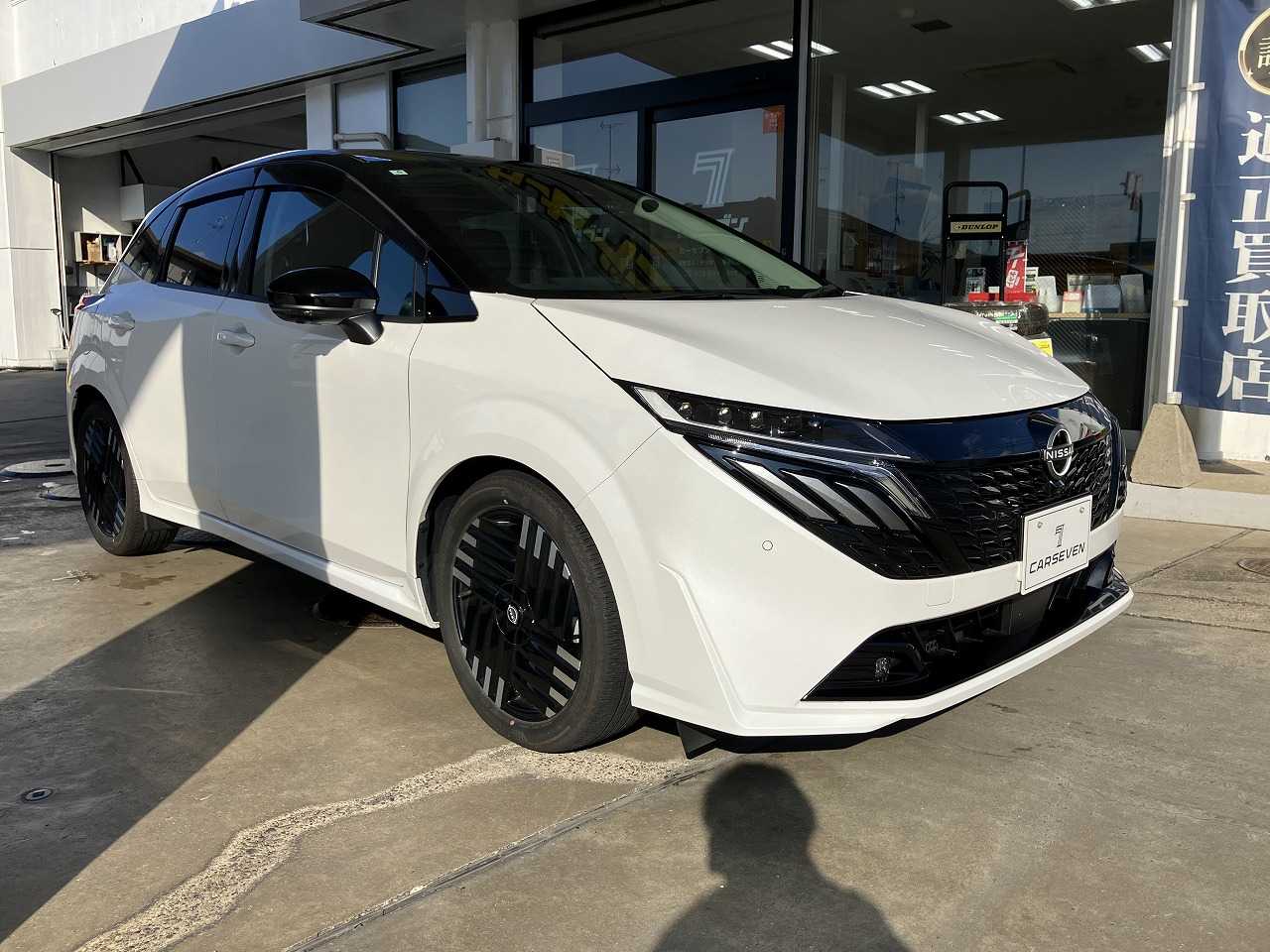 日産 オーラ