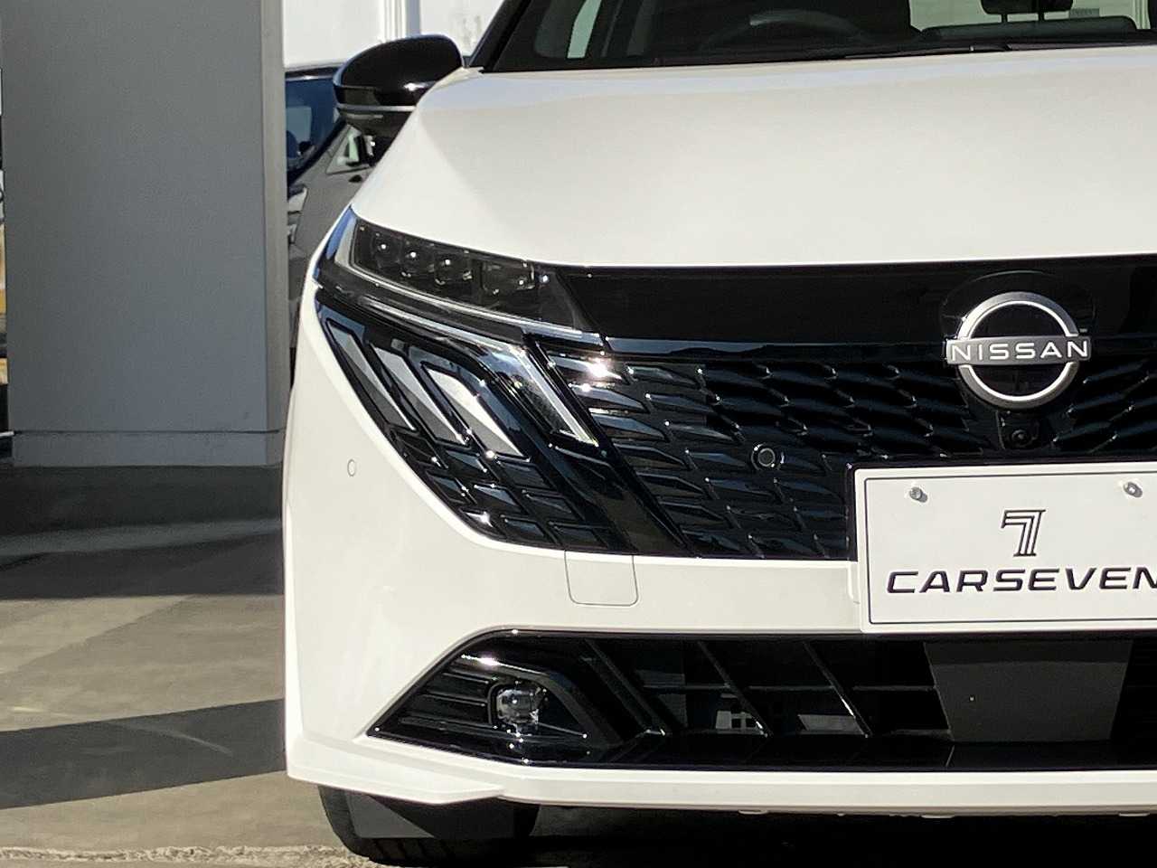 日産 オーラ