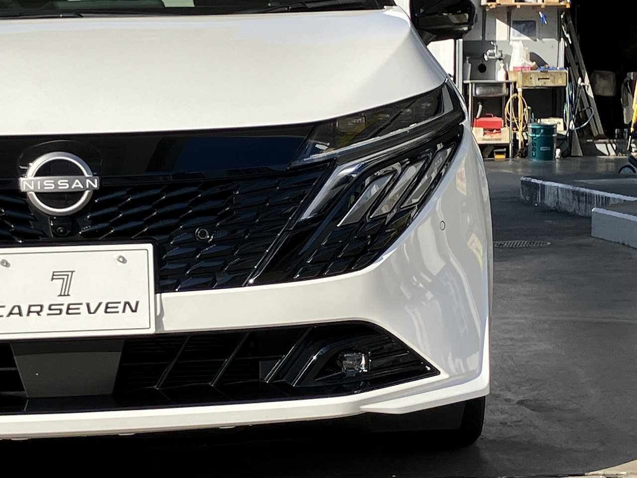 日産 オーラ