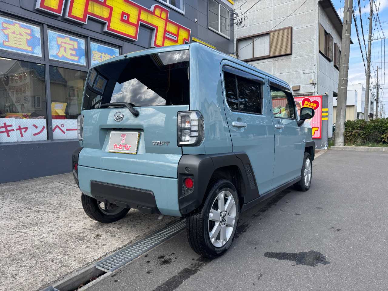 ダイハツ タフト