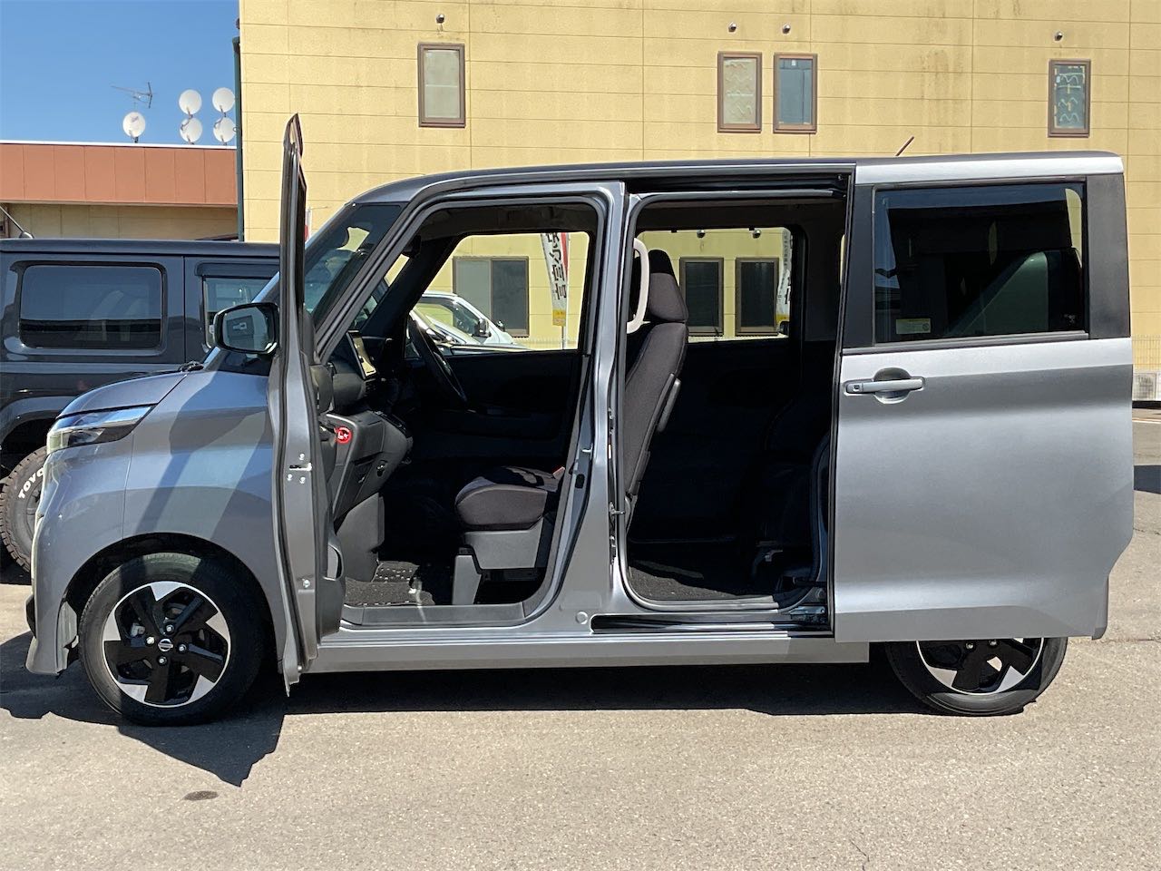 日産 ルークス