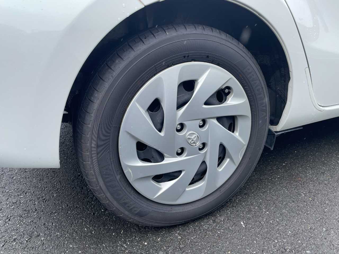 トヨタ アクア