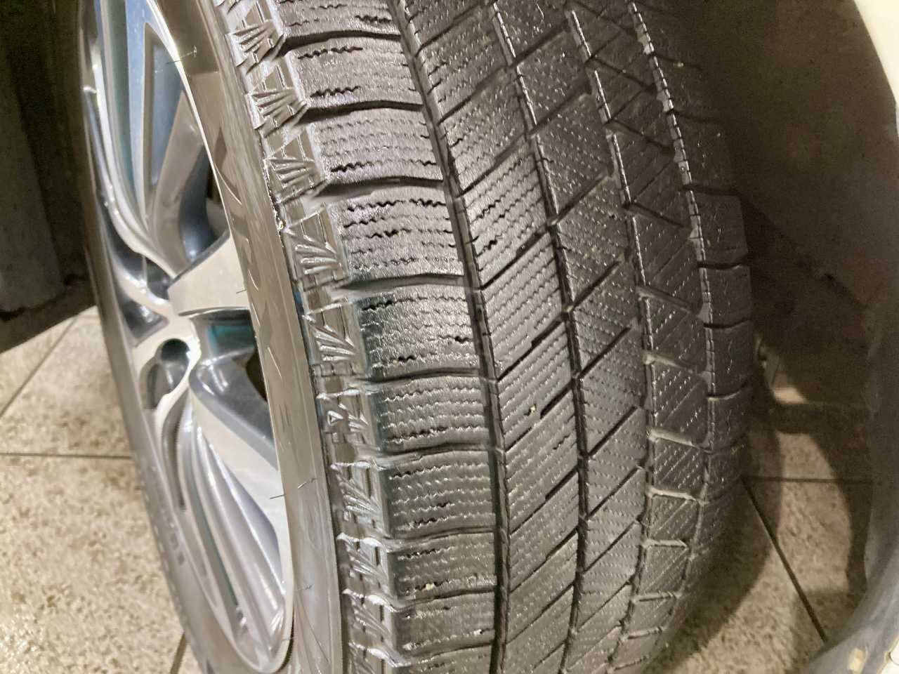 トヨタ クラウン　ハイブリッド