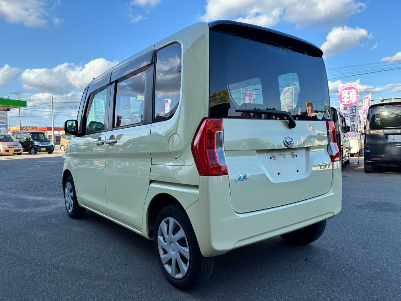 ダイハツ タント