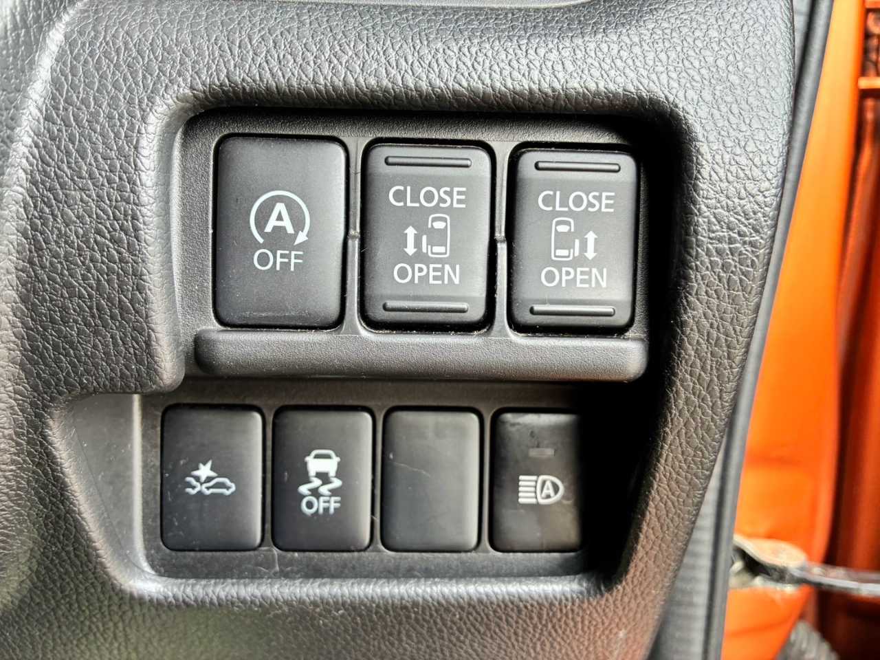 日産 デイズ　ルークス
