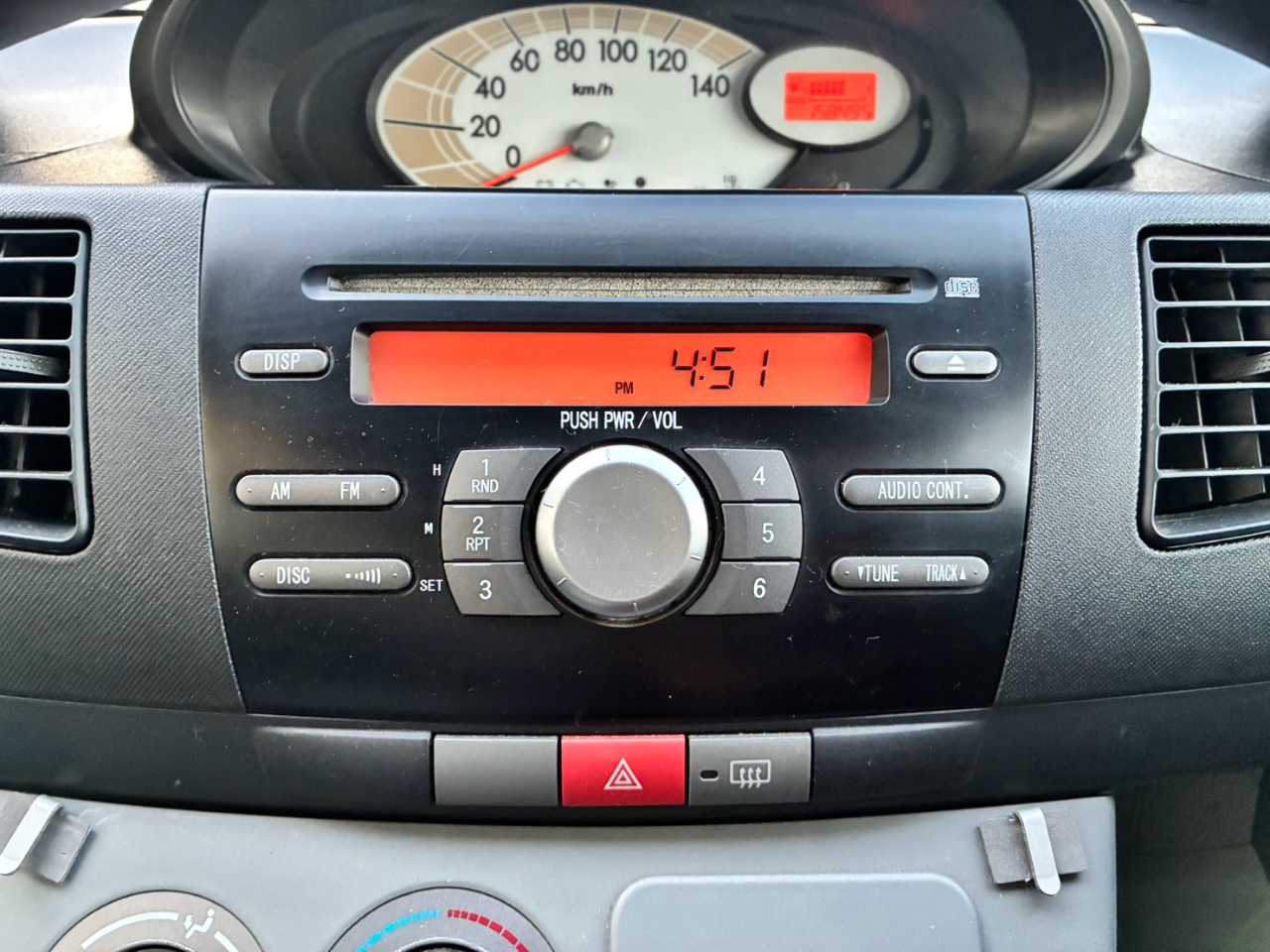 ダイハツ ムーヴ