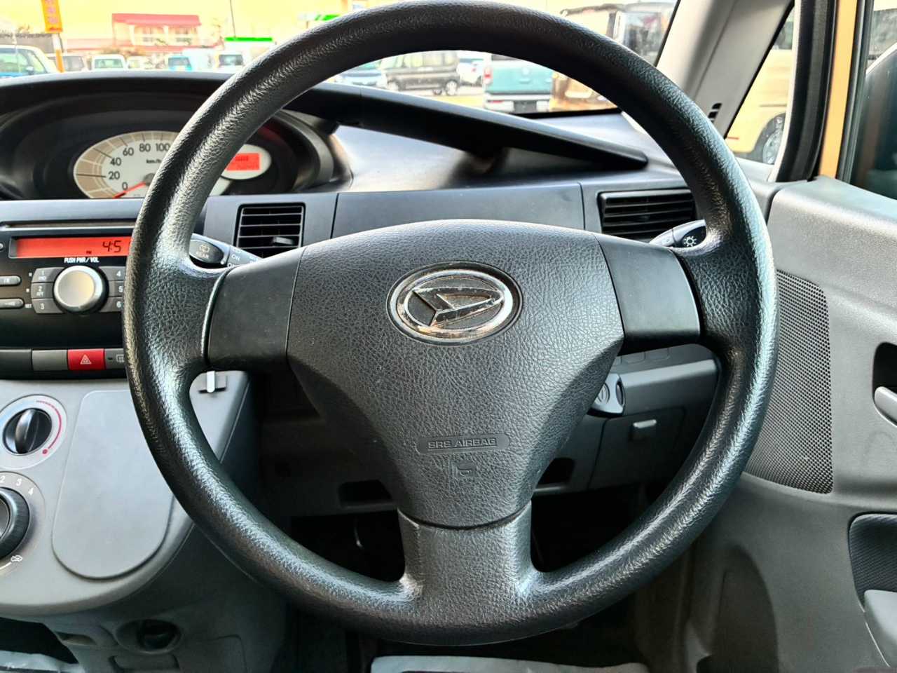 ダイハツ ムーヴ