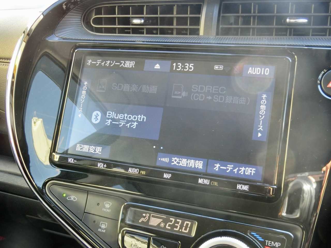 トヨタ アクア