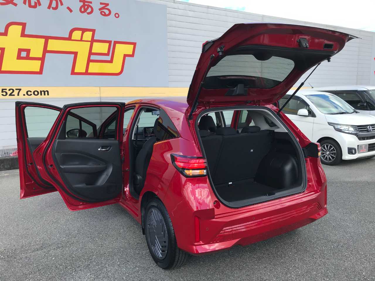 日産 ノート　ＨＢ