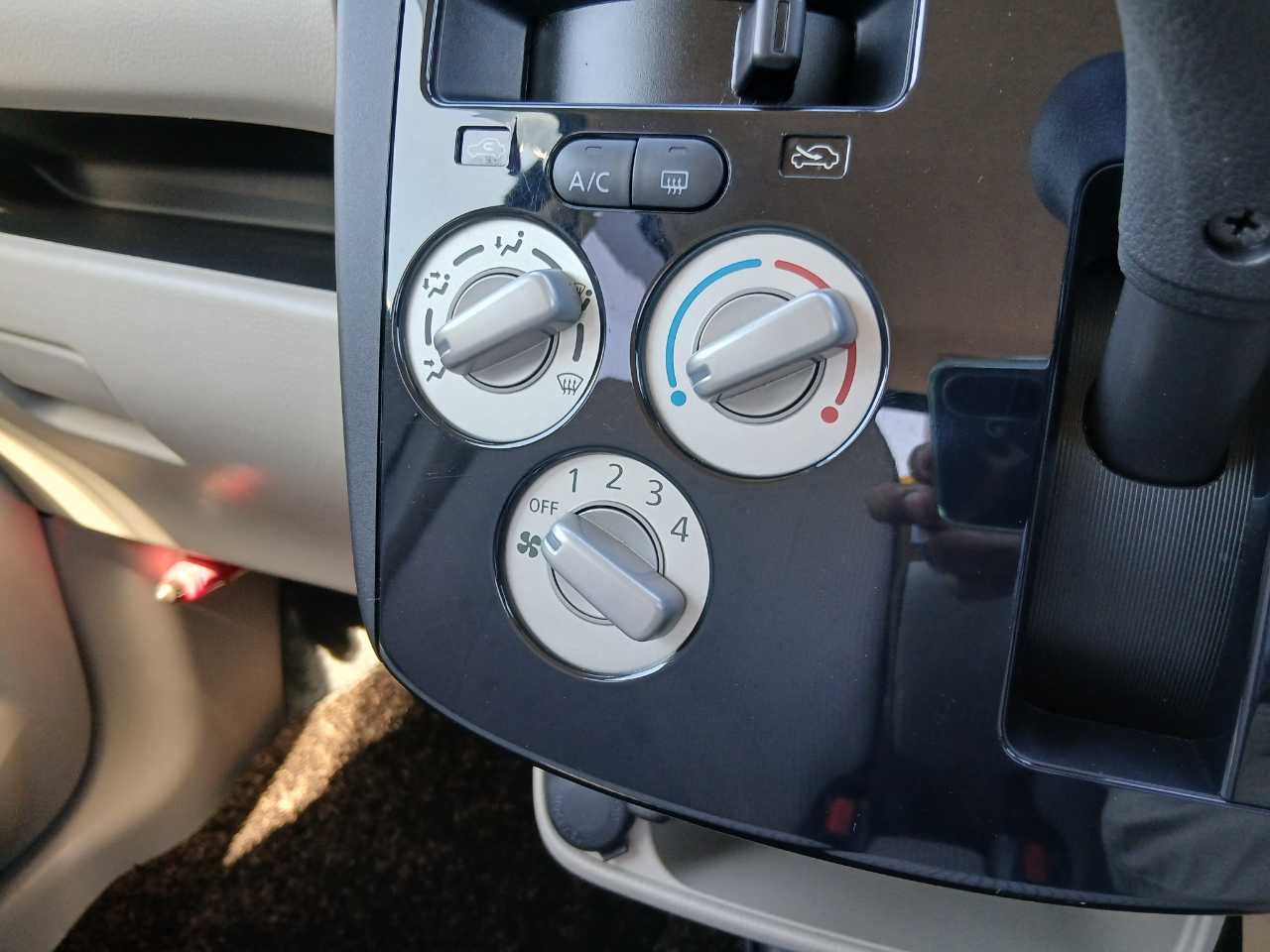 日産 デイズ