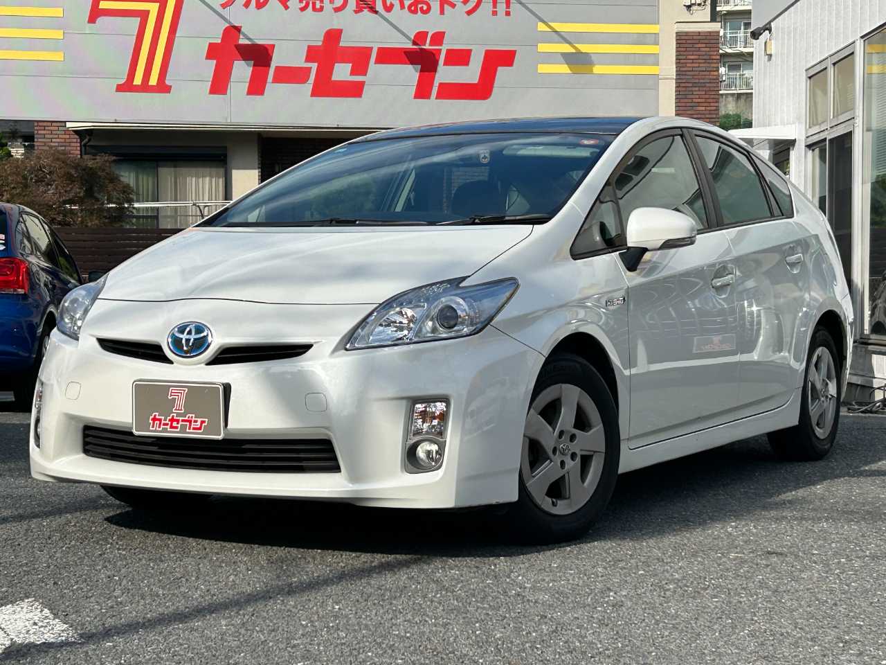トヨタ プリウス