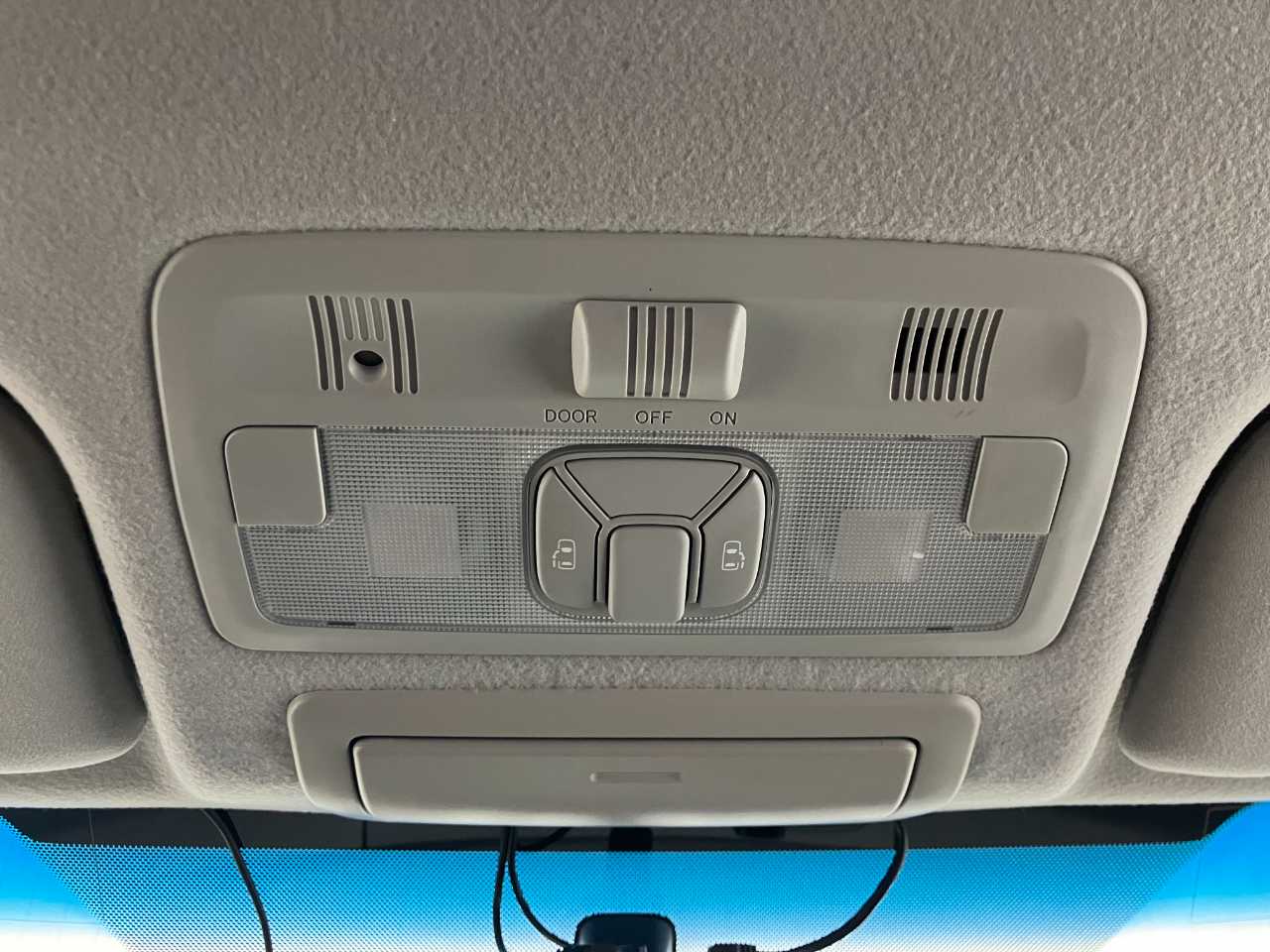 トヨタ エスティマ　ハイブリッド