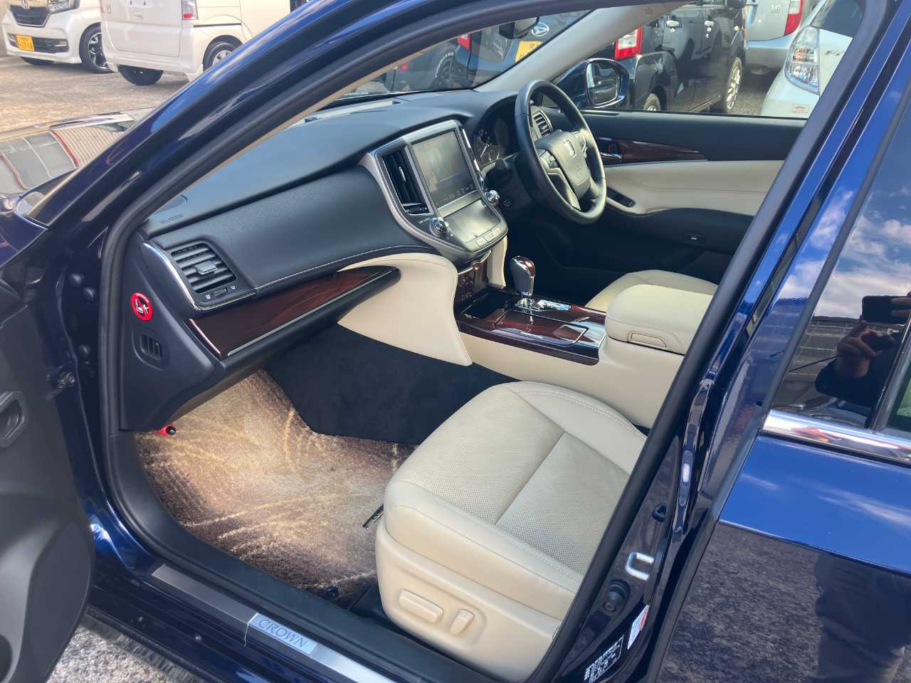 トヨタ クラウン