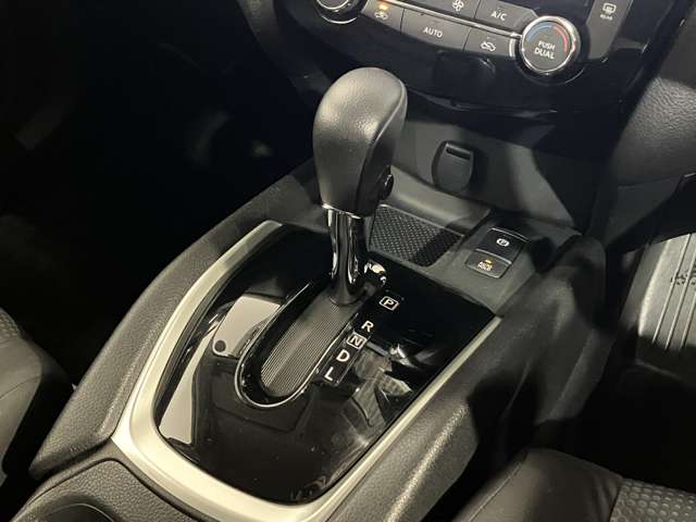 日産 エクストレイル