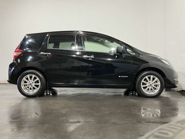 日産 ノート　ＨＢ