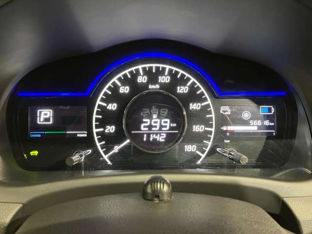 日産 ノート　ＨＢ