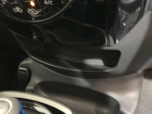 日産 ノート　ＨＢ