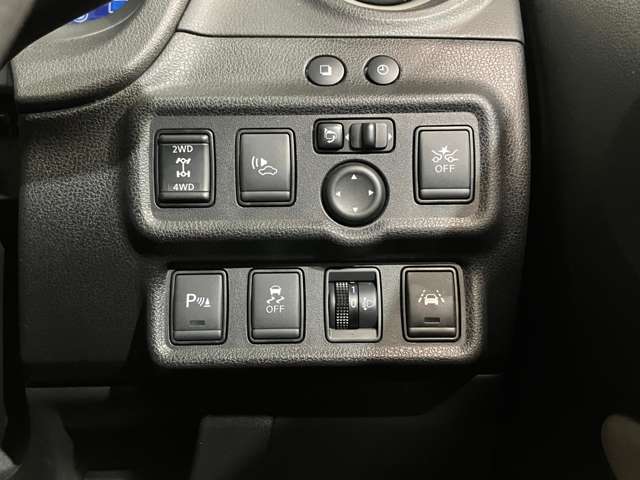 日産 ノート　ＨＢ