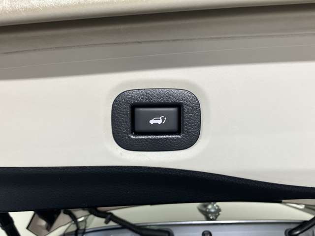 日産 エクストレイル　ハイブリッド