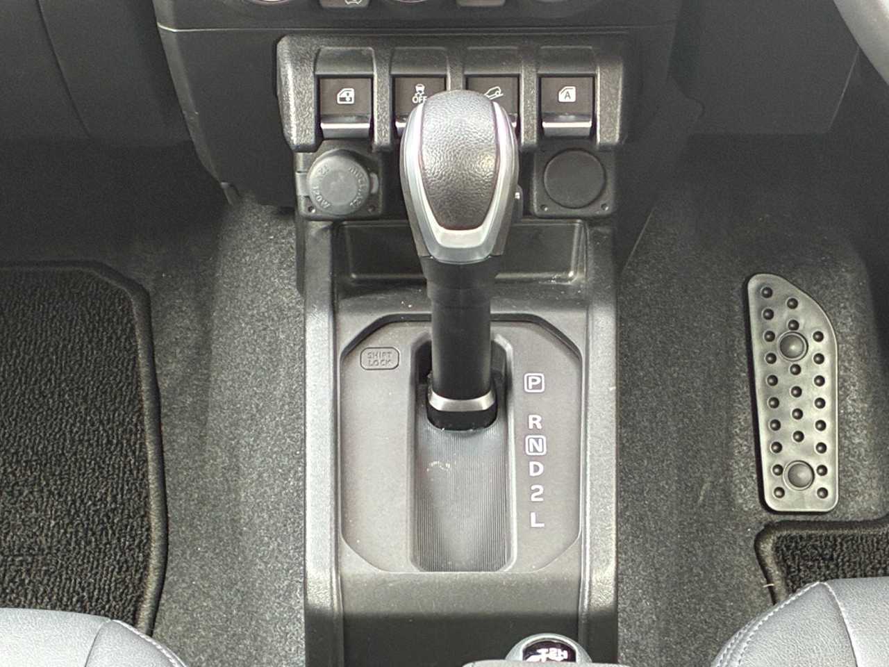 スズキ ジムニー