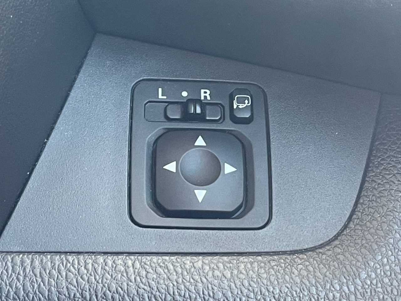 日産 デイズ　ルークス