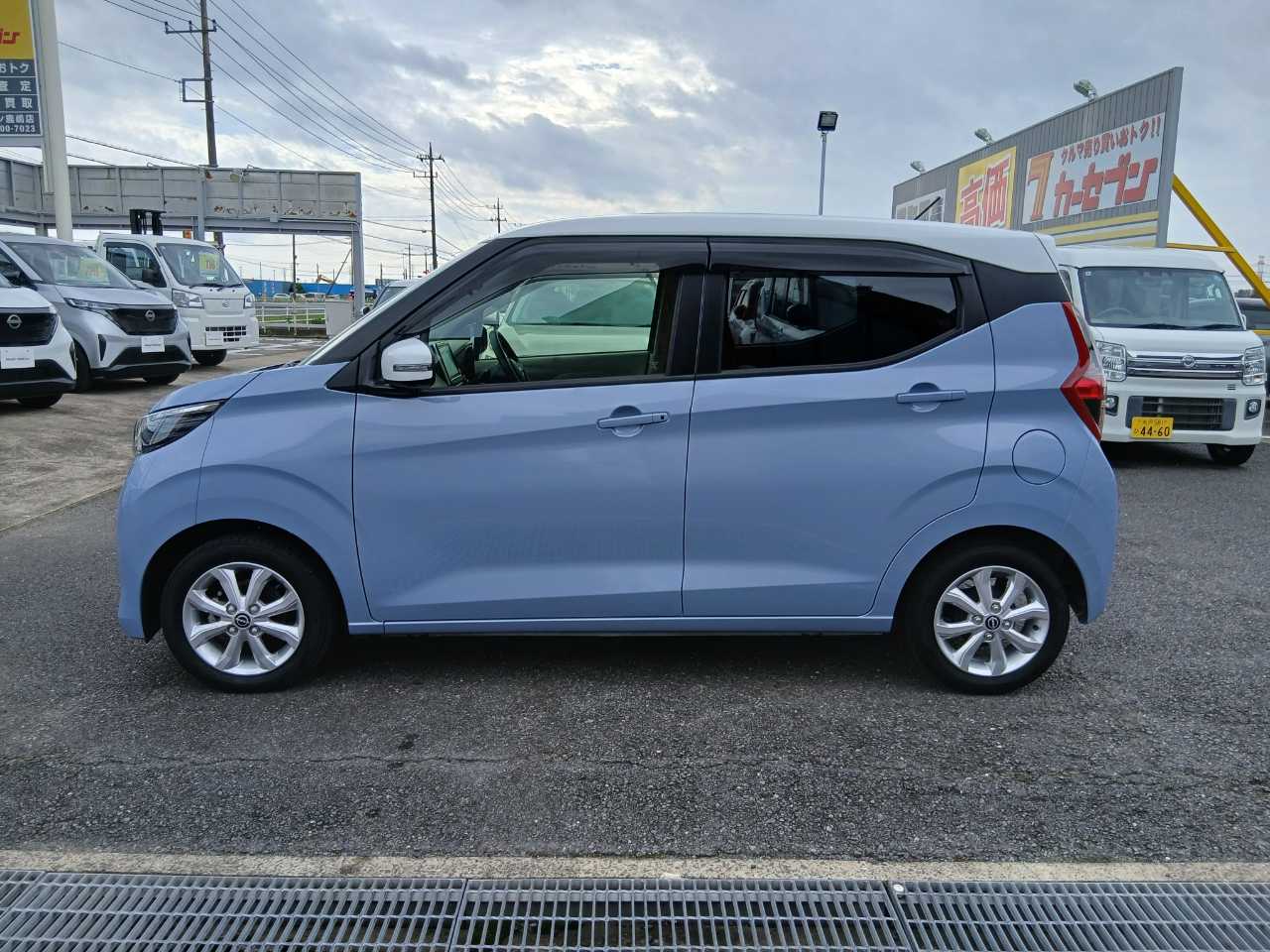 日産 デイズ