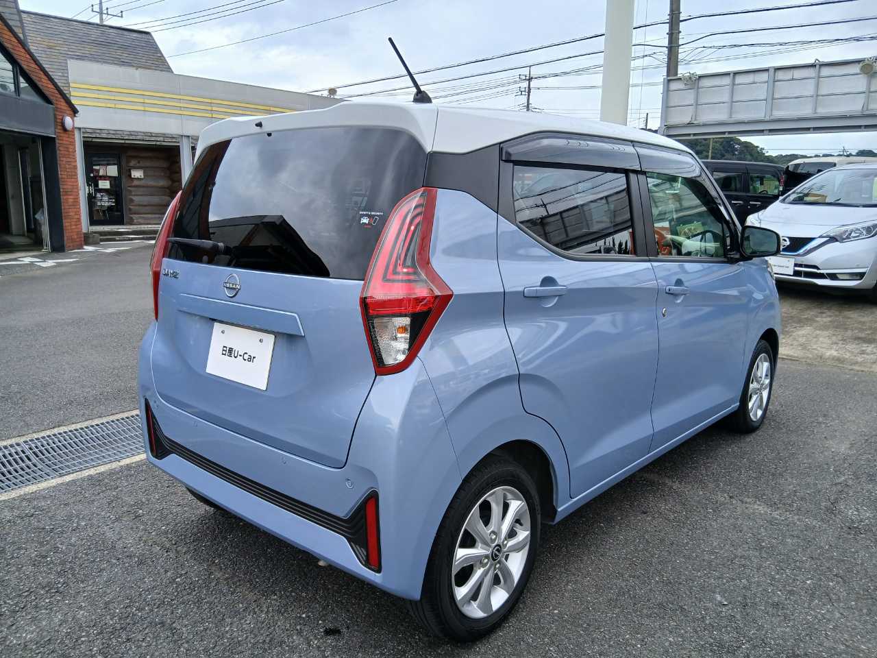 日産 デイズ