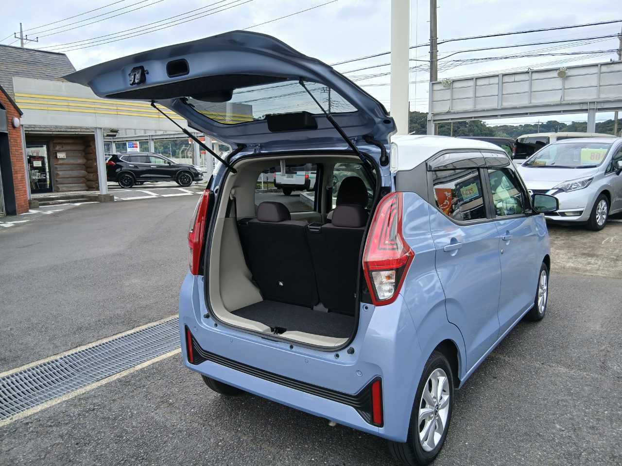 日産 デイズ