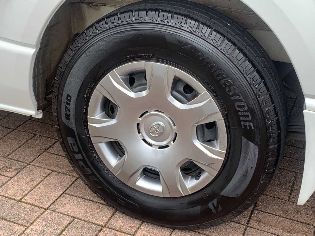 トヨタ ハイエースバン