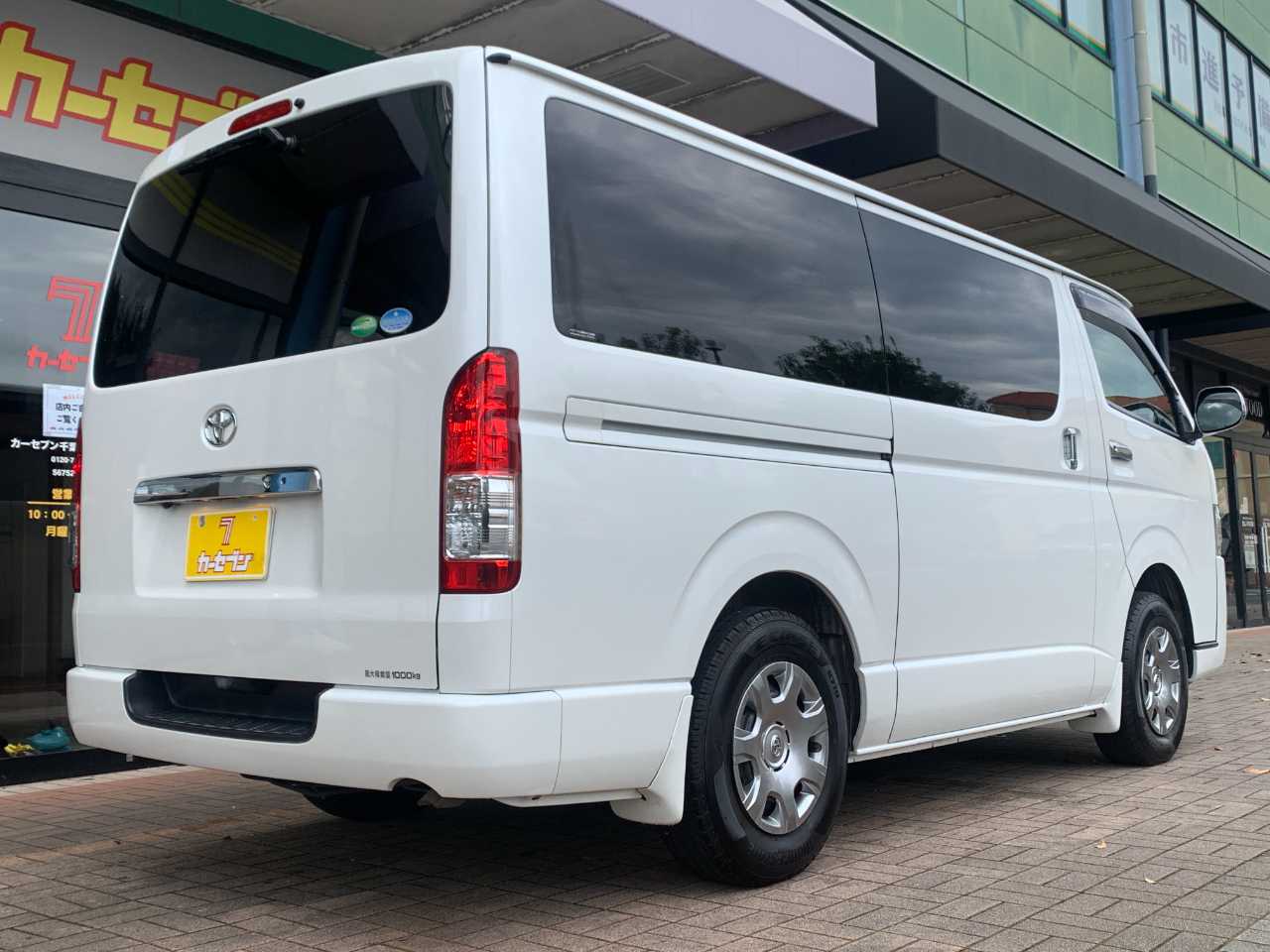 トヨタ ハイエースバン