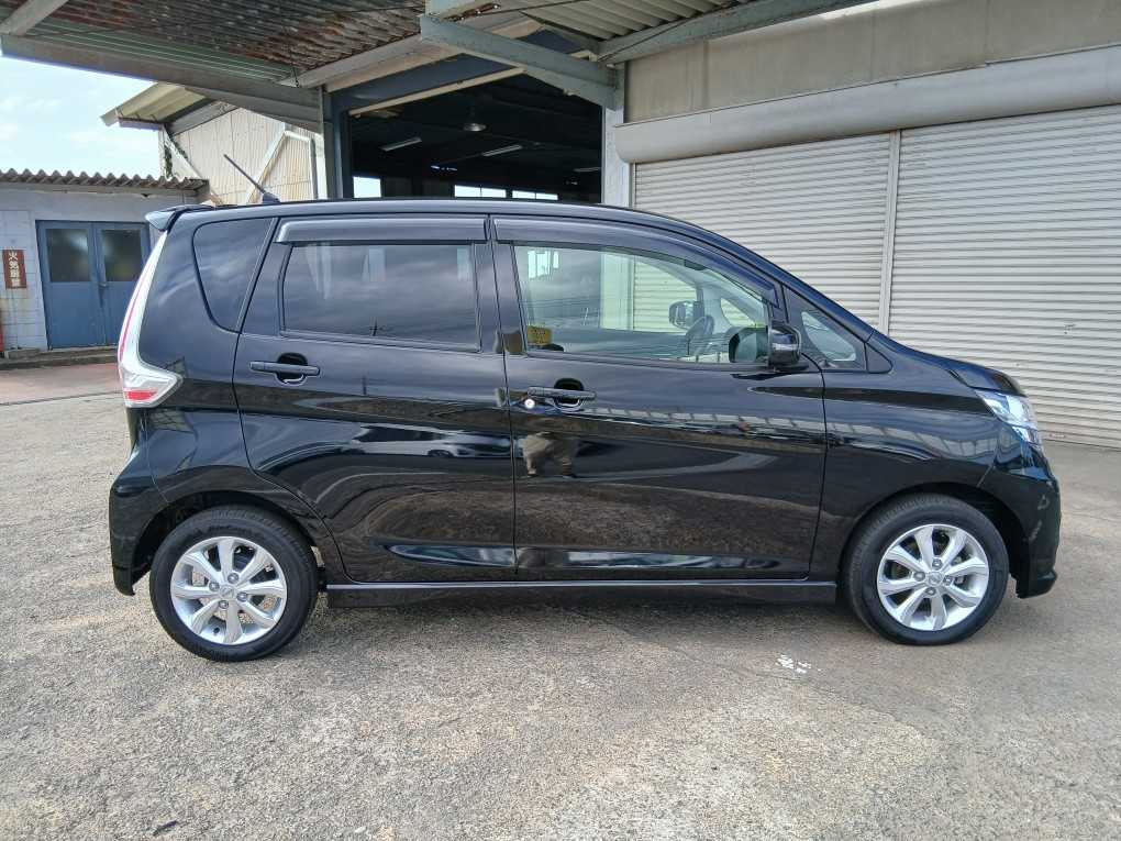 日産 デイズ