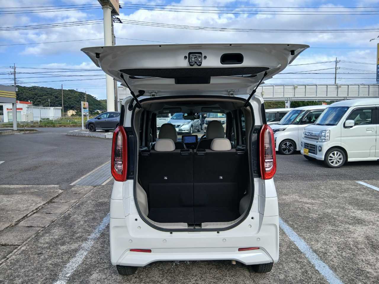 日産 ルークス