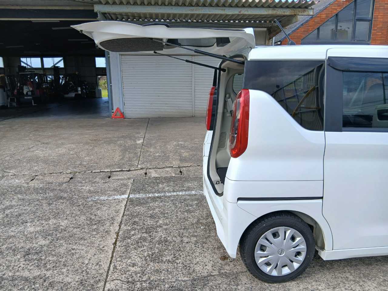 日産 ルークス