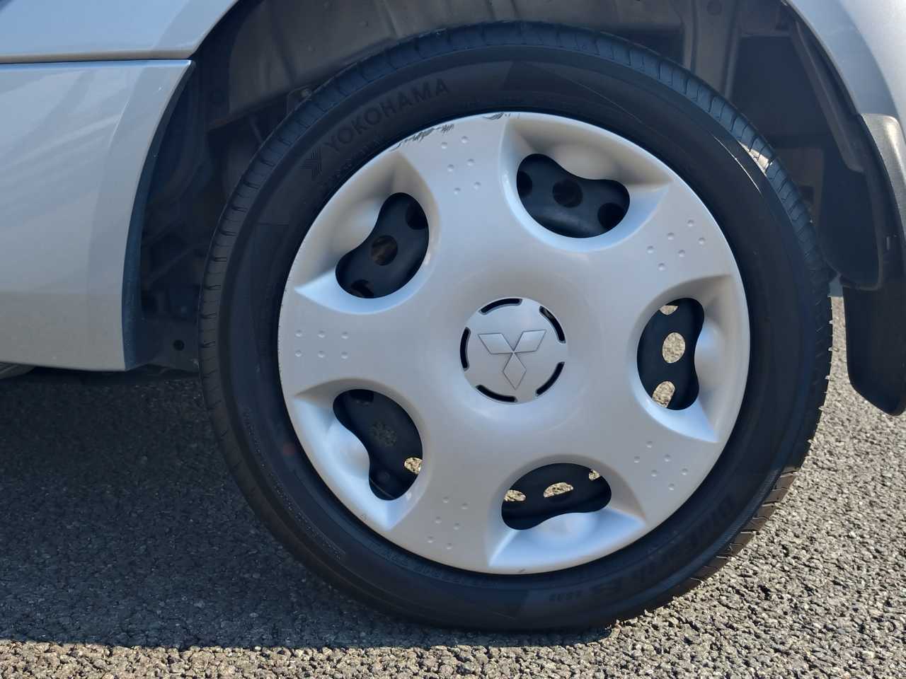 三菱 アイ　ミーブ