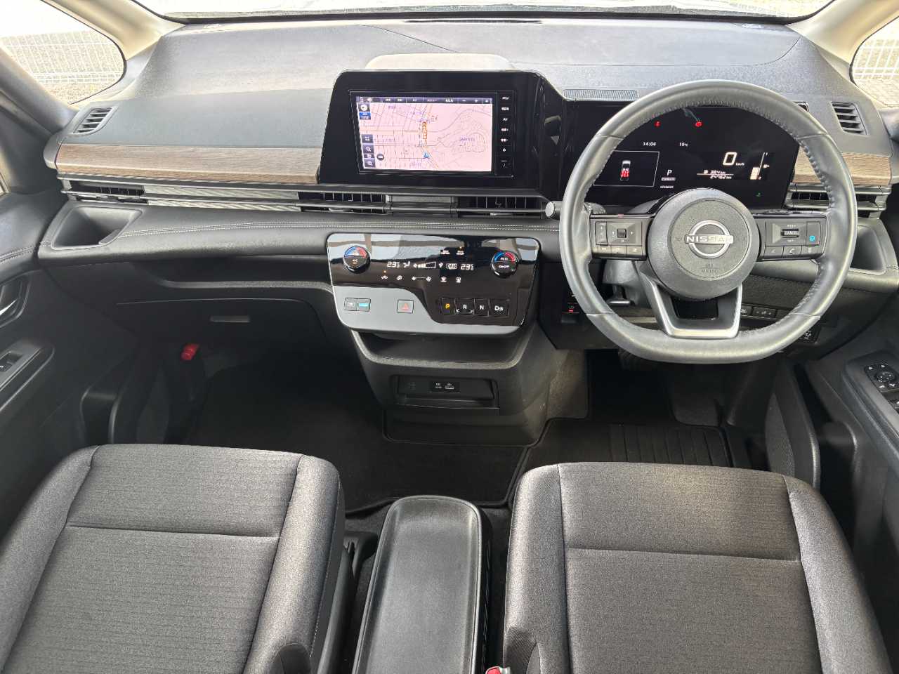 日産 セレナ