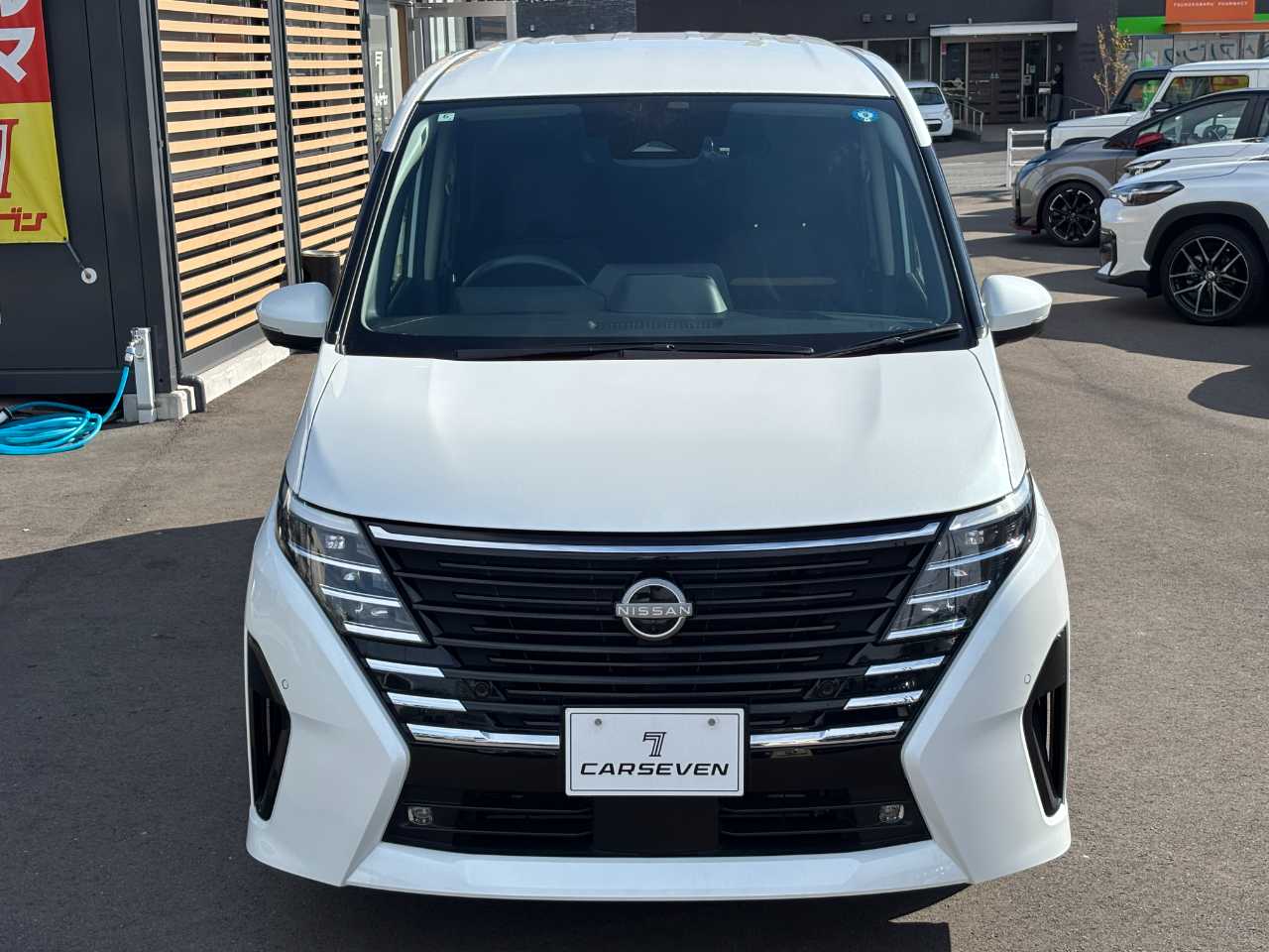 日産 セレナ