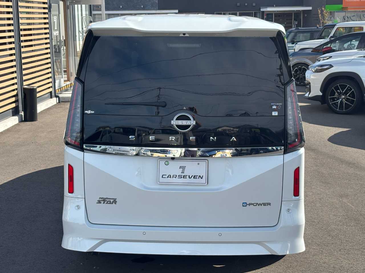 日産 セレナ