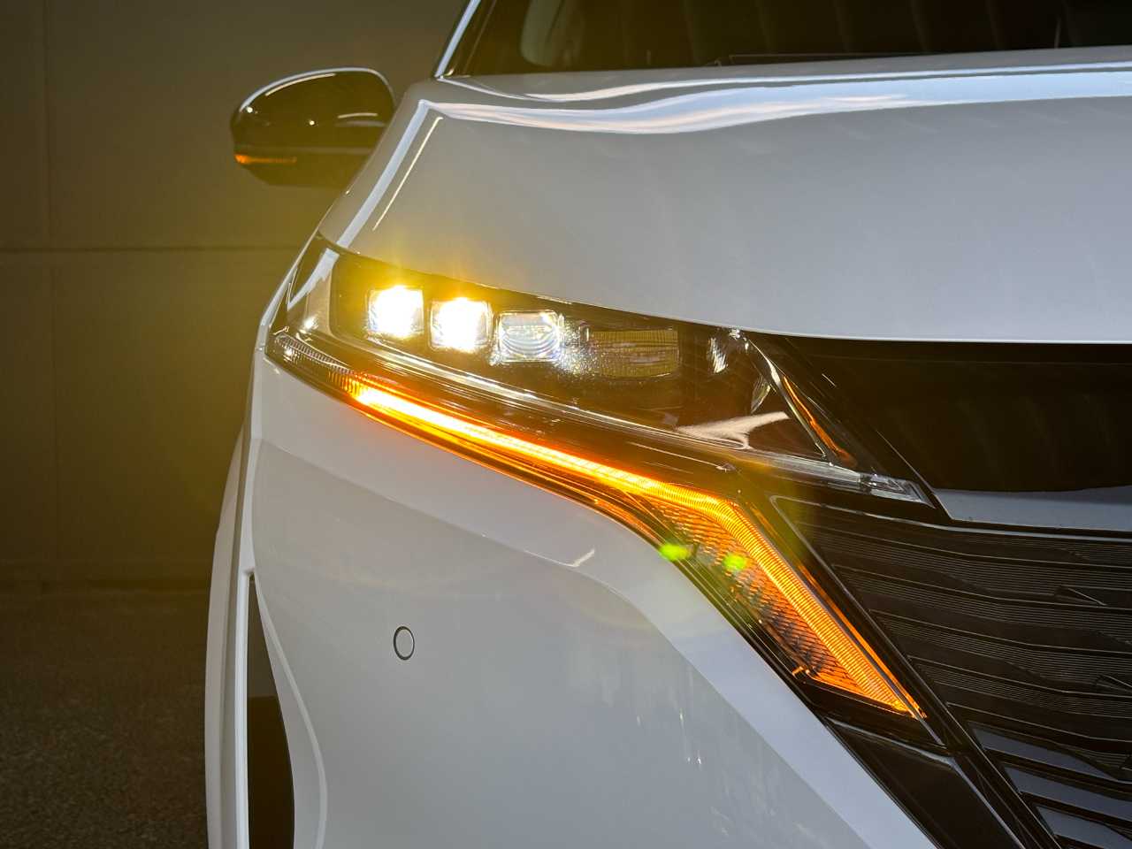 日産 オーラ