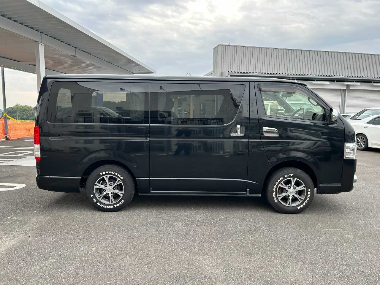トヨタ ハイエースバン